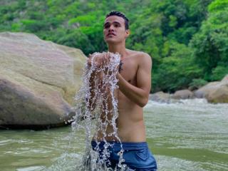 AlexKinter - Live sexe cam - 11043563