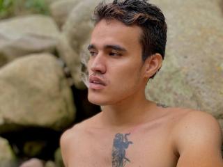 AlexKinter - Live sexe cam - 11043567