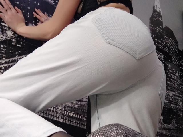 MoiJeanne - Live sexe cam - 11048363