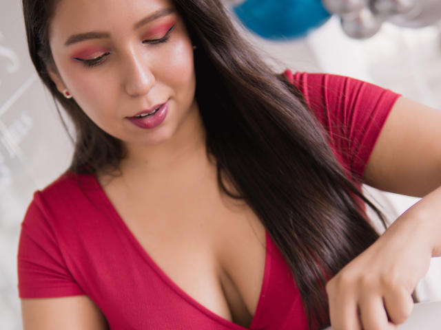 ColeteAlbert - Live sex cam - 11050887