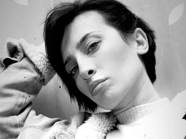 SuzanneLucy - Live sex cam - 11053927