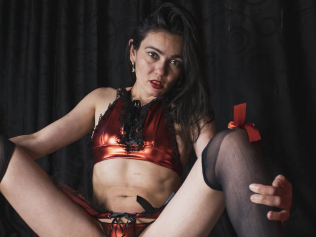 SaharaKmm - Live Sex Cam - 11058635
