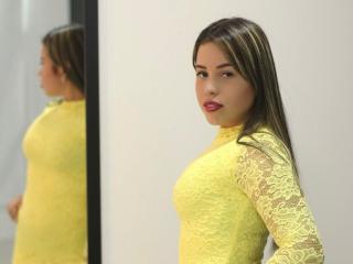 MartinaYoung - Live porn &amp; sex cam - 11066134