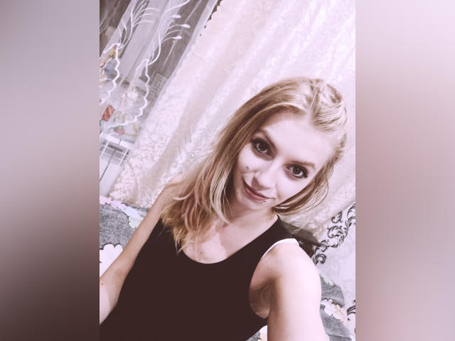 AlexisMrr - Live sex cam - 11076594