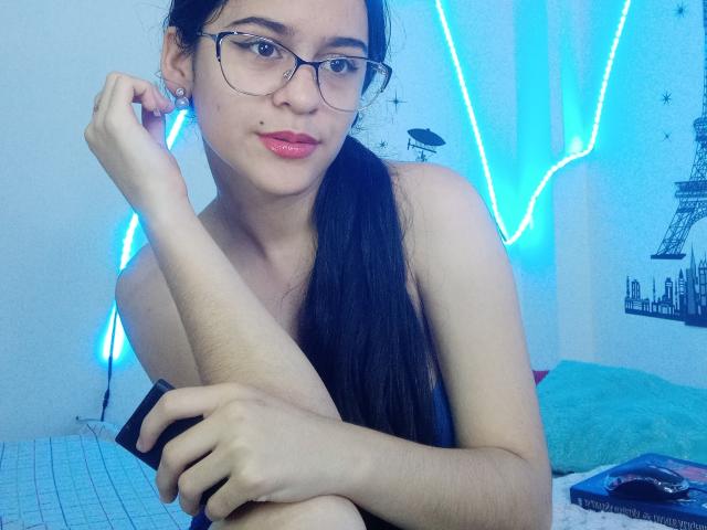 LizEvans - Live porn &amp; sex cam - 11080398