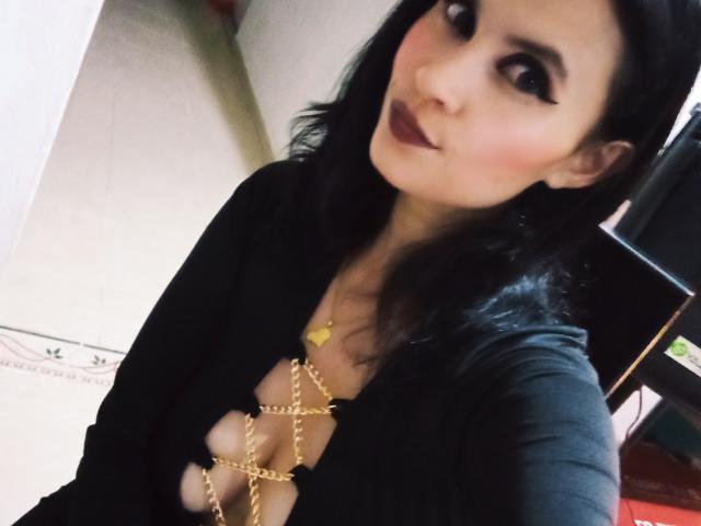 KylieAllen - Live sexe cam - 11080510