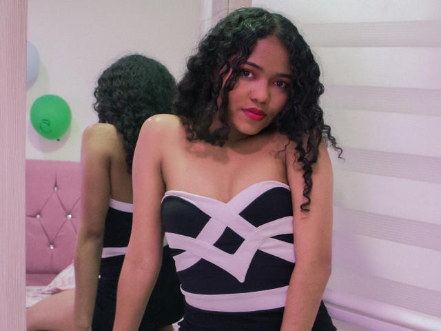 VanesaBukr - Live porn &amp; sex cam - 11105230