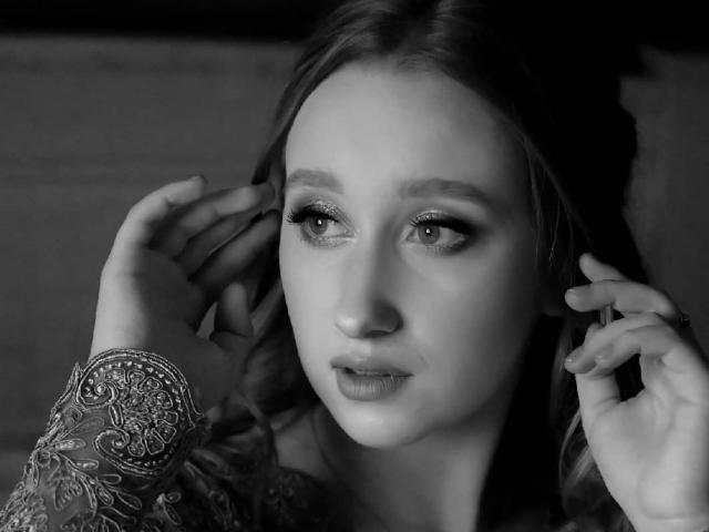 NickiAlysa - Sexe cam en vivo - 11113294