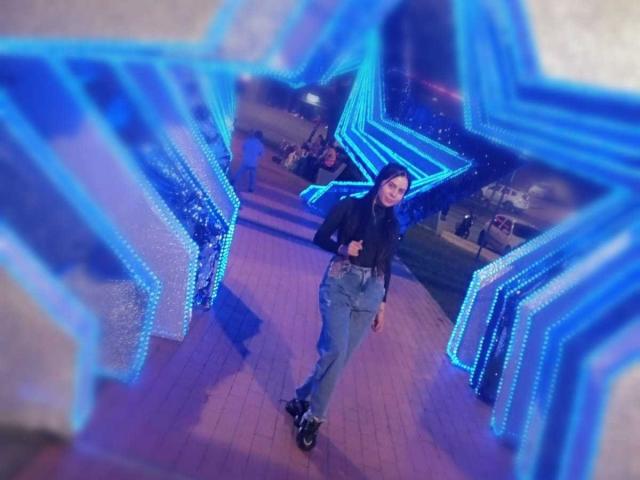 MelanieEdwards - Sexe cam en vivo - 11114590