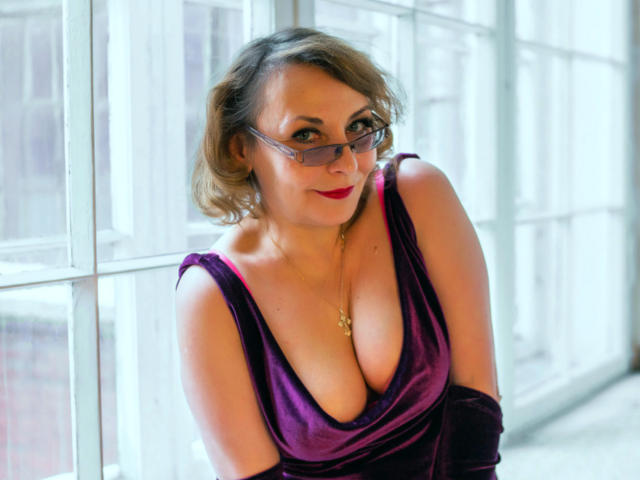 LadyIren - Sexe cam en vivo - 11120626