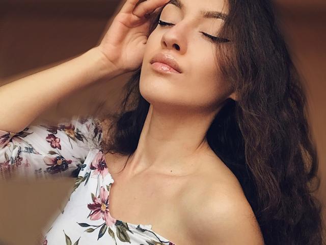 VievienneClemente - Live Sex Cam - 11125790