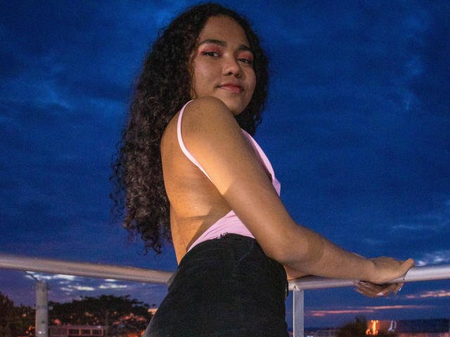 VanesaBukr - Live Sex Cam - 11132746