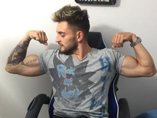 JohnnyMuscle - Live porn &amp; sex cam - 11136222