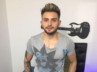 JohnnyMuscle - Live sexe cam - 11136230