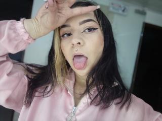 ZoeThompson - Live sex cam - 11139882