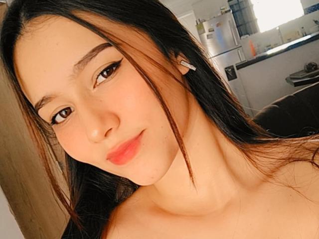 DeisyWest - Live sex cam - 11147626