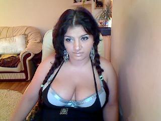 Freyja - Webcam live nude with this being from Europe Hot chicks 