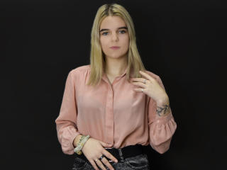 BeckahBlond - Live porn & sex cam - 11164354