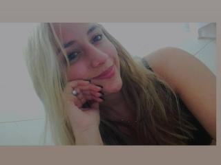 AnneGrey - Live Sex Cam - 11166590