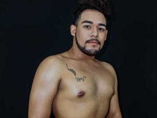 AbrahamSuarez - Live porn &amp; sex cam - 11198822