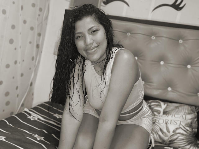 KendallSweetz - Sexe cam en vivo - 11209938