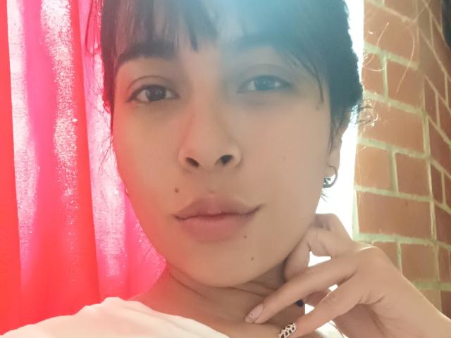 FreyaMills - Sexe cam en vivo - 11220238