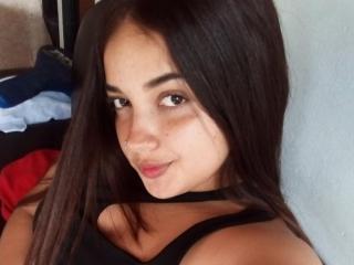 AntonellaHot69 - Live sex cam - 11225046