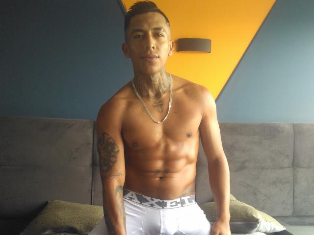 DonSey - Sexe cam en vivo - 11225830