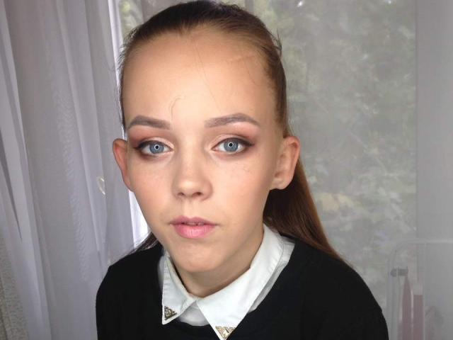 JeannieTina - Live Sex Cam - 11242446