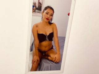 SaraGonzales - Live Sex Cam - 11246618