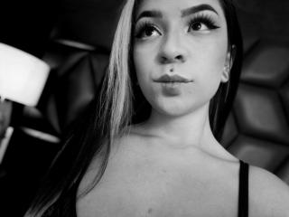 ZoeThompson - Live porn &amp; sex cam - 11246926