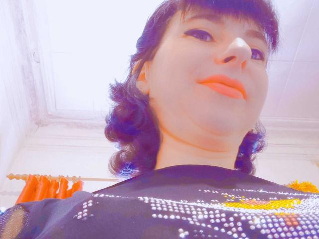 DiamondLeona - Live sex cam - 11258214