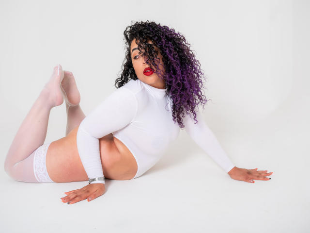 ScarlettBigAss - Sexe cam en vivo - 11291758