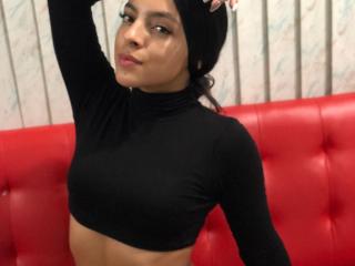 AprileVanis69 - Live sexe cam - 11302274