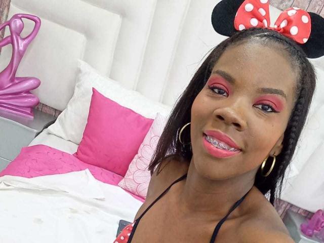 EbonyYulia - Live Sex Cam - 11302650