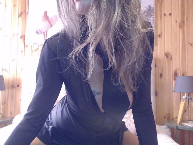 FrenchPlumeX - Camera khiêu dâm &amp; quyến rũ trực tiếp - 11341982