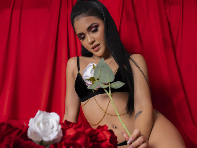 AliceRizzo - Live sex cam - 11365566