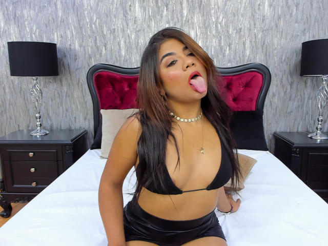 ValerieBlake - Sexe cam en vivo - 11390179