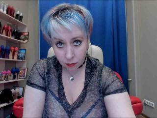 GinaMoor - Live sex cam - 11396411