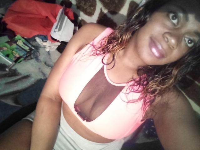 HalleHilson - Sexe cam en vivo - 11404375