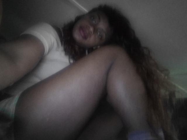 HalleHilson - Sexe cam en vivo - 11404383