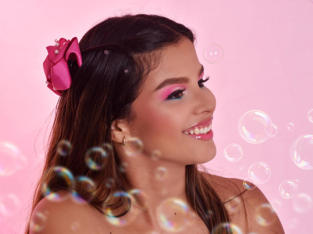 NinnaMils - Live Sex Cam - 11408385