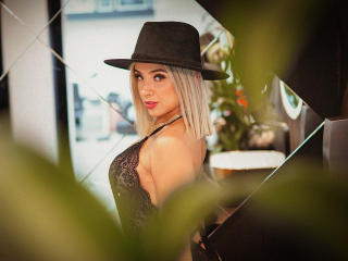 AmbarGray - Sexe cam en vivo - 11420824