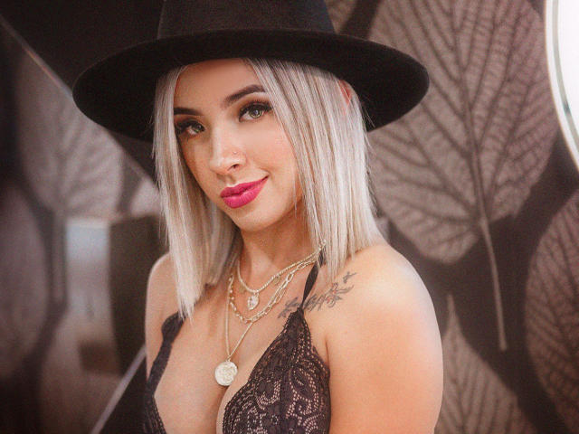 AmbarGray - Live Sex Cam - 11420844