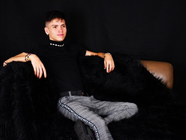 KeinerParrissh - Sexe cam en vivo - 11424036
