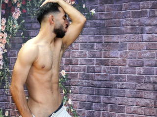 ZeusBig69 - Sexe cam en vivo - 11431864