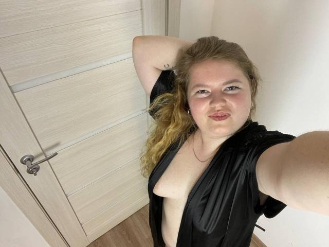 LisaTurnier - Live sex cam - 11486356