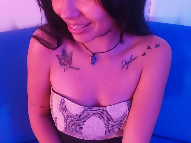 KratosyJuliana - Live sex cam - 11545228