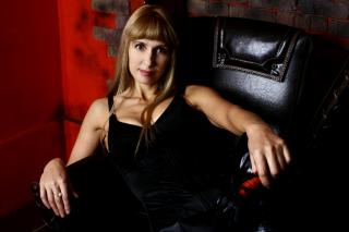 BlondPussy - Live xXx with a Gorgeous lady with large chested 