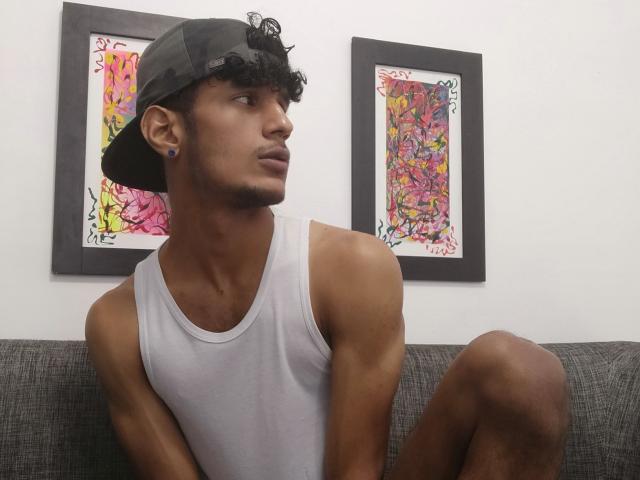 JeffAriesu - Live Sex Cam - 11570228